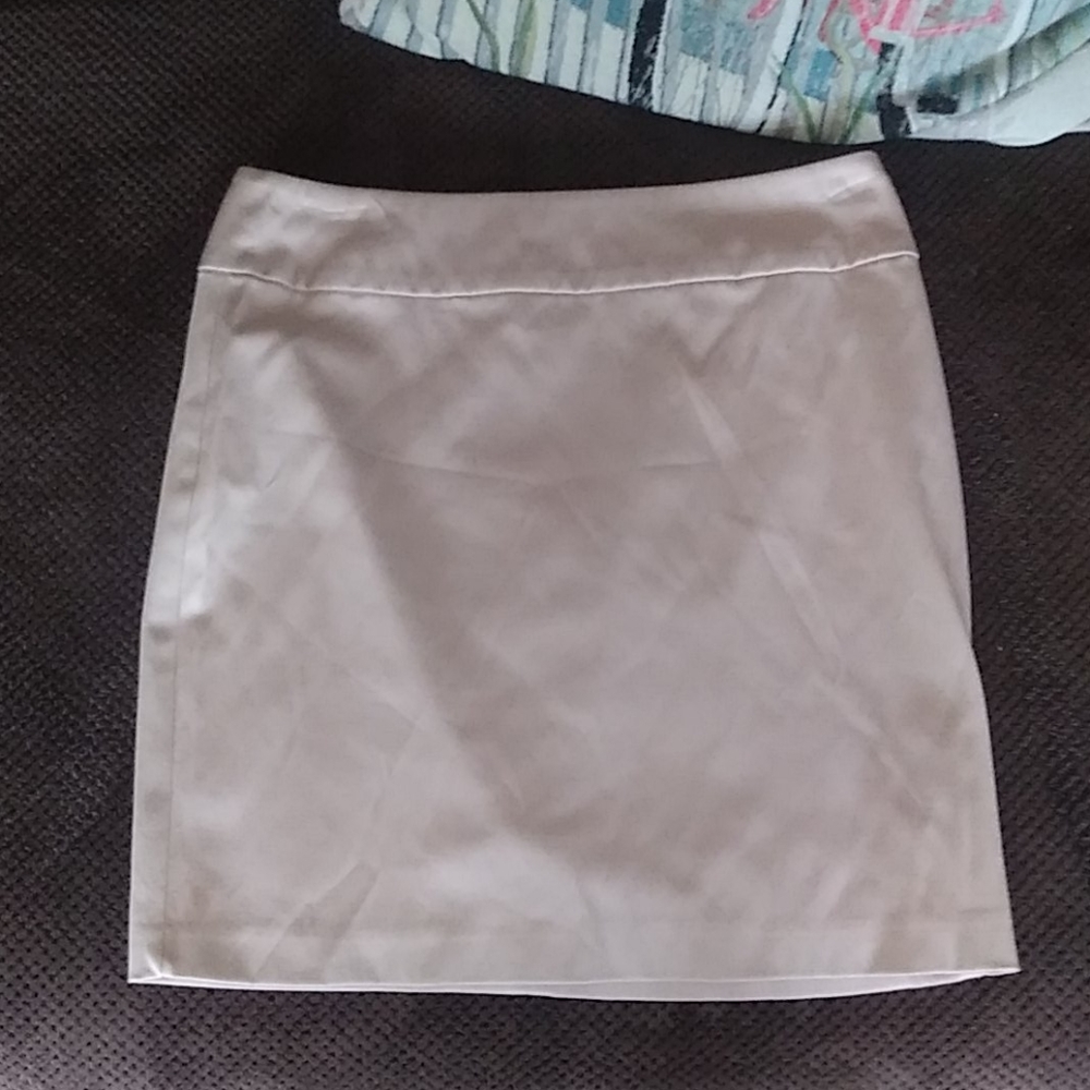 Forever 21 Beige Mini Skirt